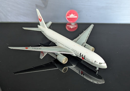 1:400 Japan Airlines B777-200 "Vega" Herpa Wings