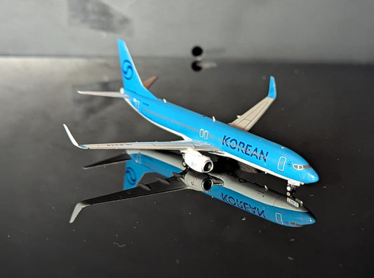 1:400 Korean Air B737-900 Phoenix Models