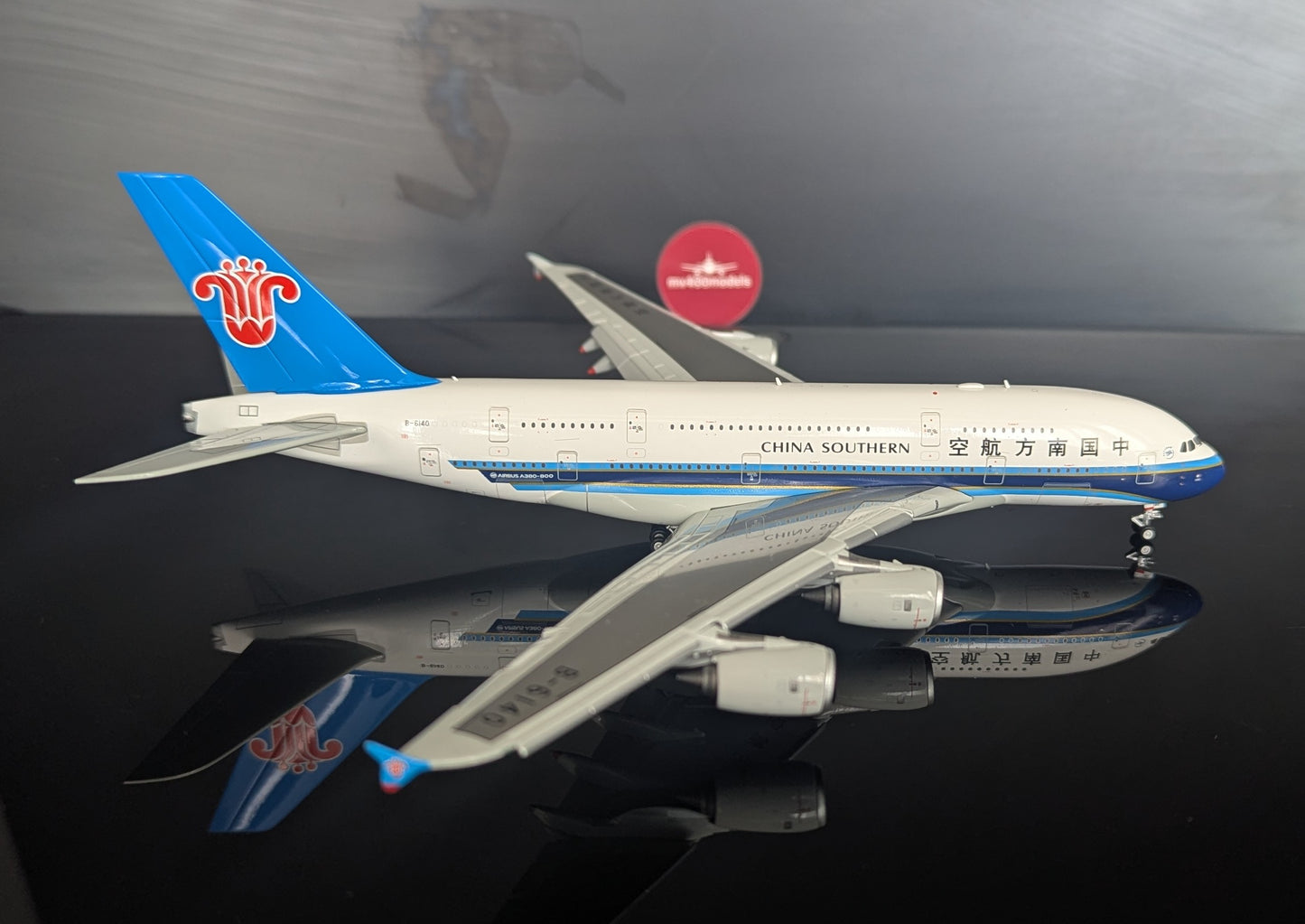 1:400 China Southern Airlines A380-800 B-6140 HX Models Flaps Down*