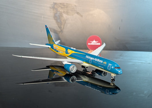 1:400 Vietnam Airlines B787-9 Dreamliner “Chim Lac” Aviation 400