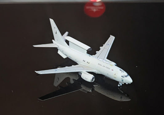 1:400 Royal Air Force E-7 Wedgetail WT001 Gemini Macs