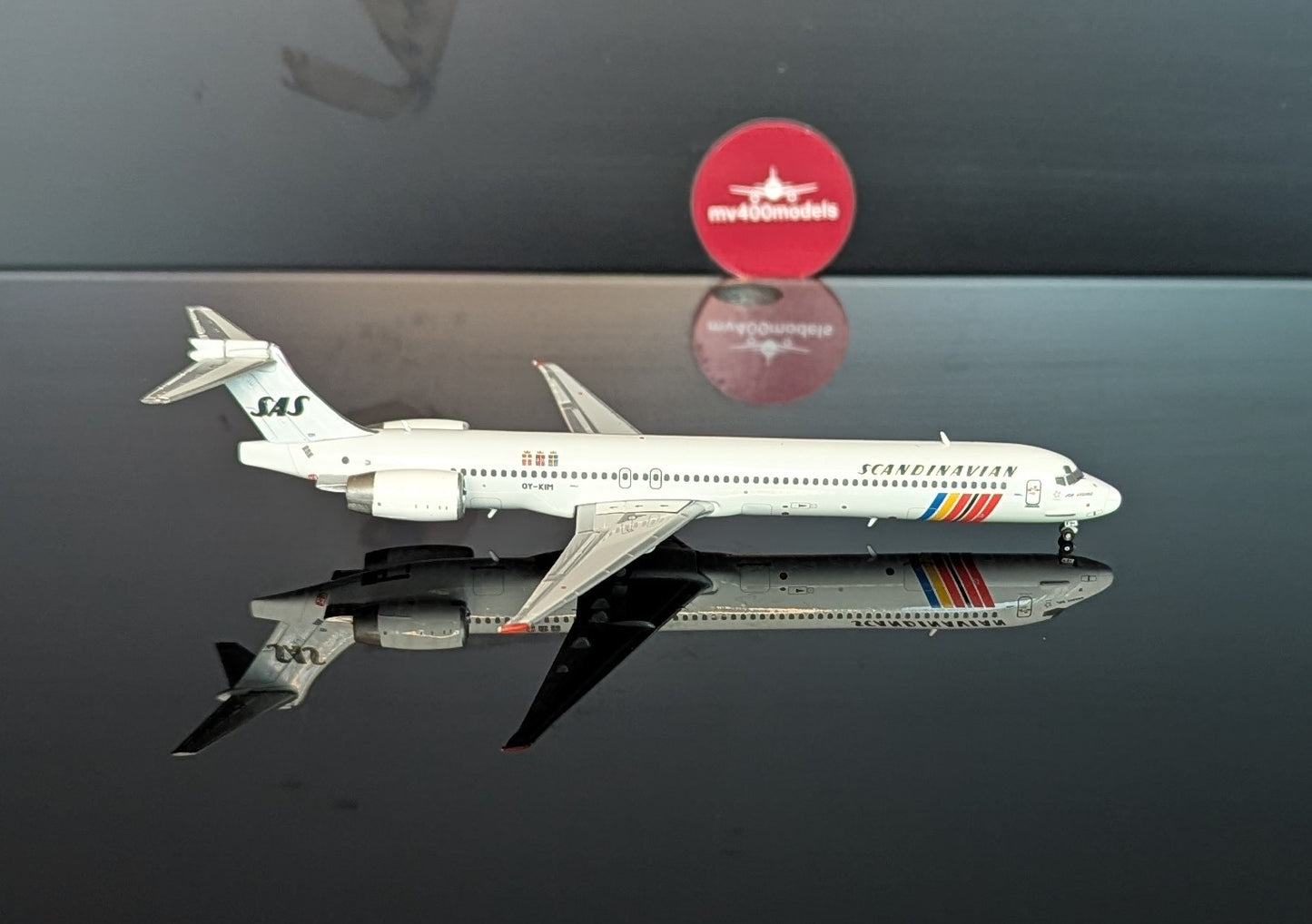 1:400 SAS Scandinavian MD-90 “Old Livery” JC Wings