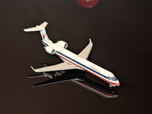 1:400 American Eagle CRJ-700 Gemini Jets