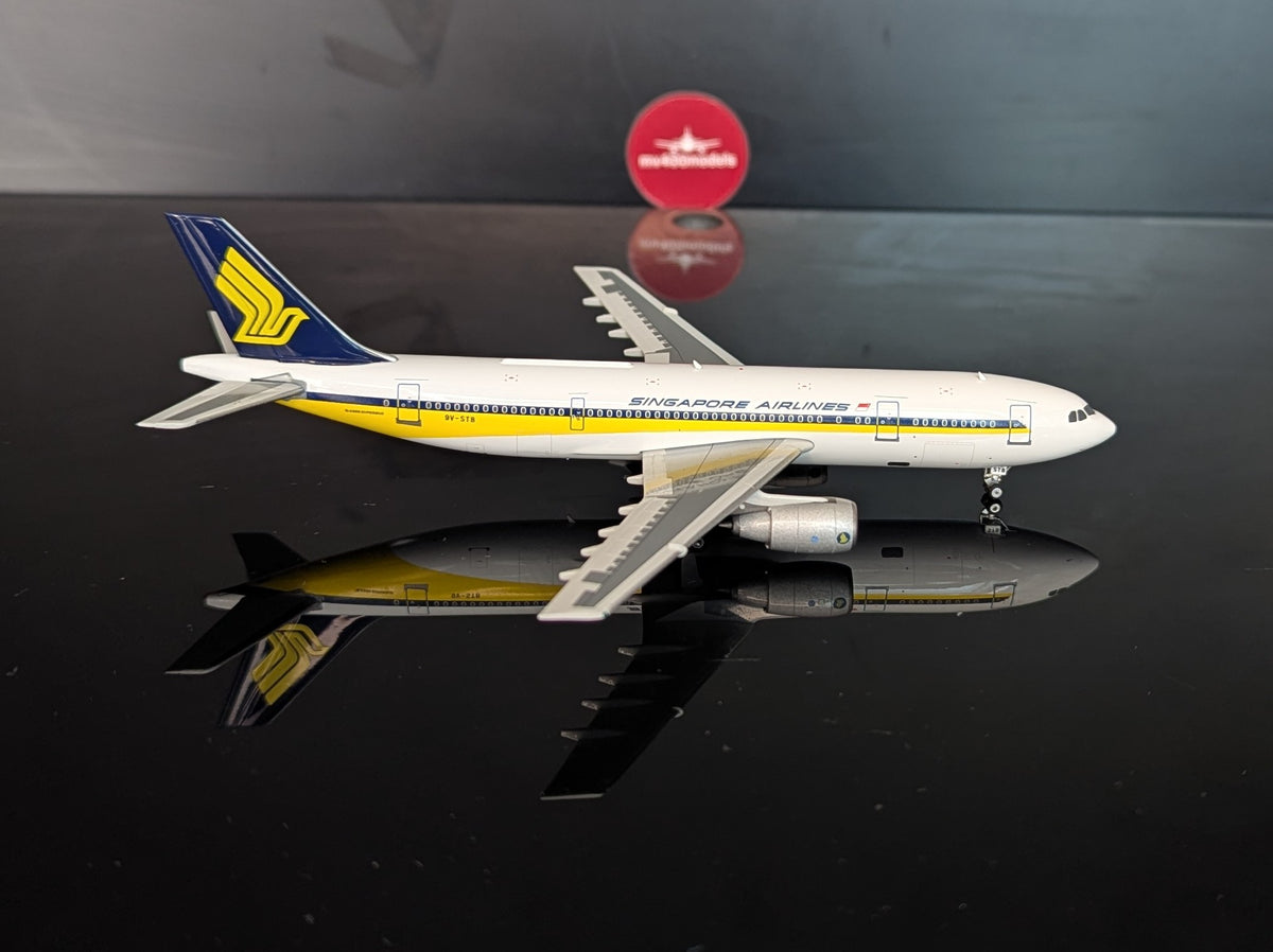 1:400 Singapore Airlines A300B4-203 Phoenix Models