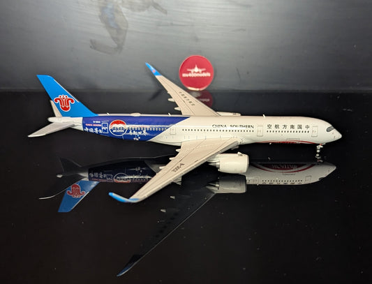 1:400 China Southern Airlines A350-900 "Moutai" JC Wings