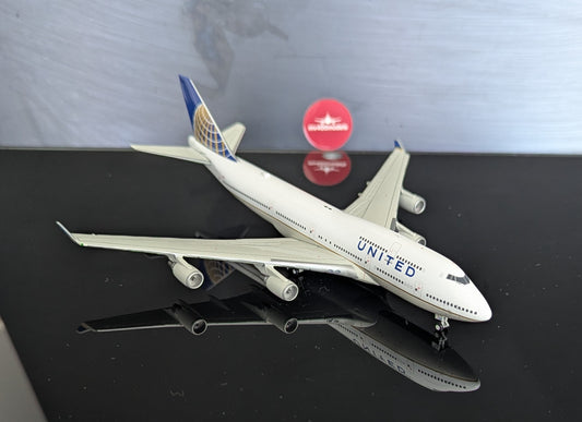 1:400 United Airlines B747-400 "Continental Livery" Gemini Jets