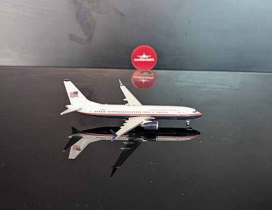 1:400 U.S Air Force B737 Max 8 BBJ Gemini Jets