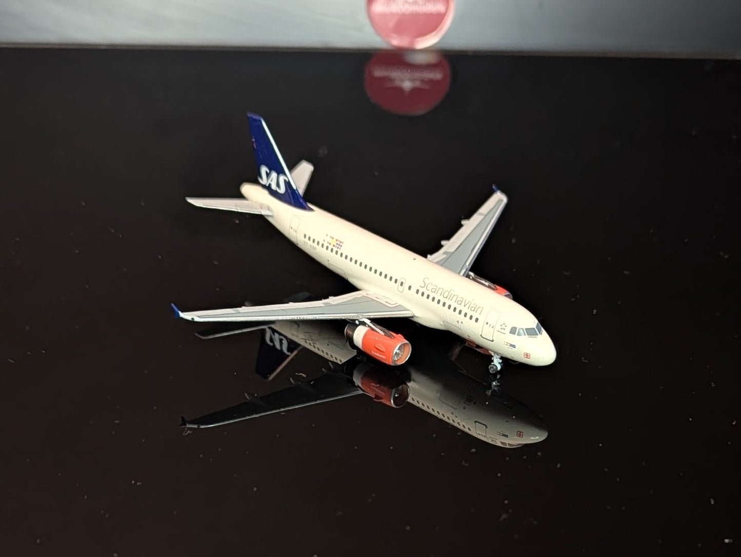 1:400 SAS Scandinavian A319-100 AeroClassics