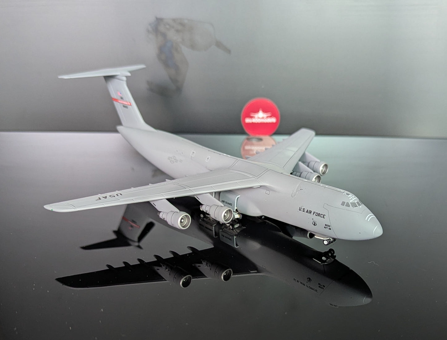 1:400 U.S. Air Force C-5M Super Galaxy "Martinsburg" Gemini Macs