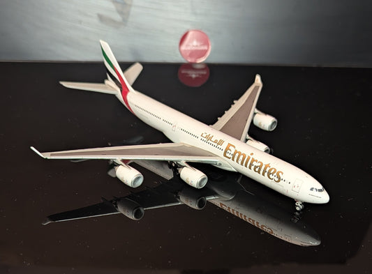 1:400 Emirates A340-500 Gemini Jets