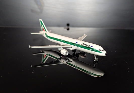 1:400 Alitalia A321-200 Dragon Wings