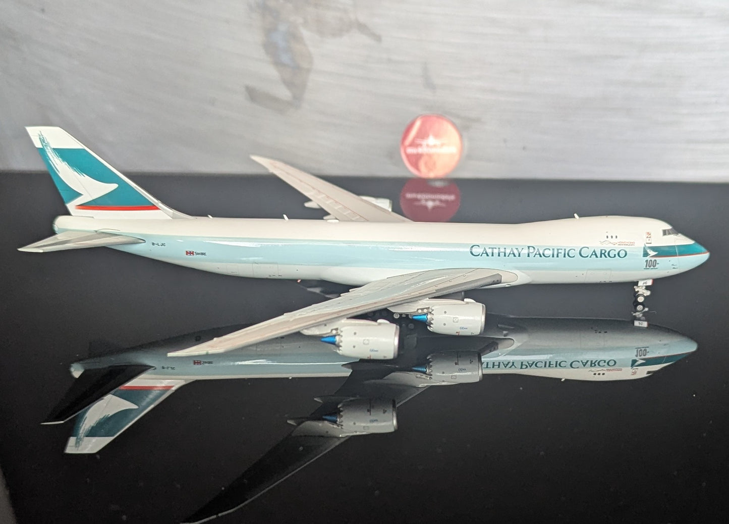 1:400 Cathay Pacific Cargo B747-8F "100th Anniversary" YY Wings