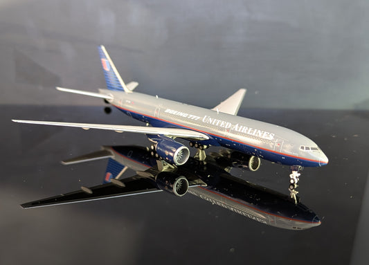 1:400 United B777-200 “Battleship Grey” JC Wings Future Release