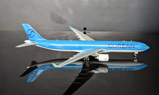 1:400 Korean Air A330-300 Phoenix Models
