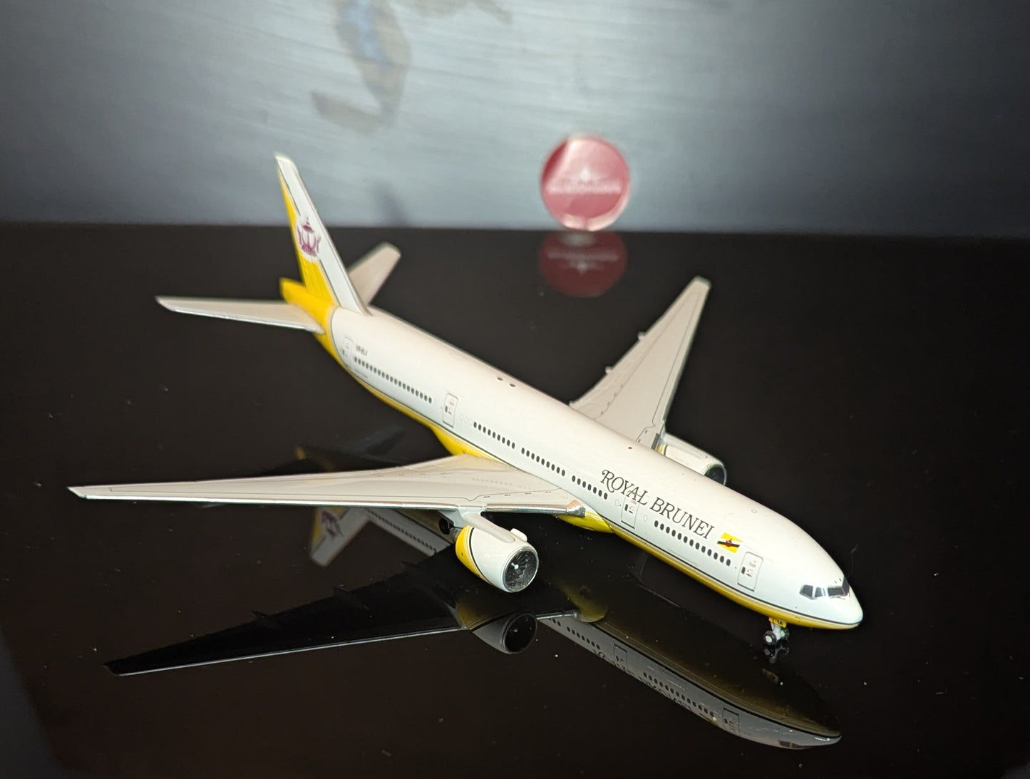 1:400 Royal Brunei B777-200ER Gemini Jets