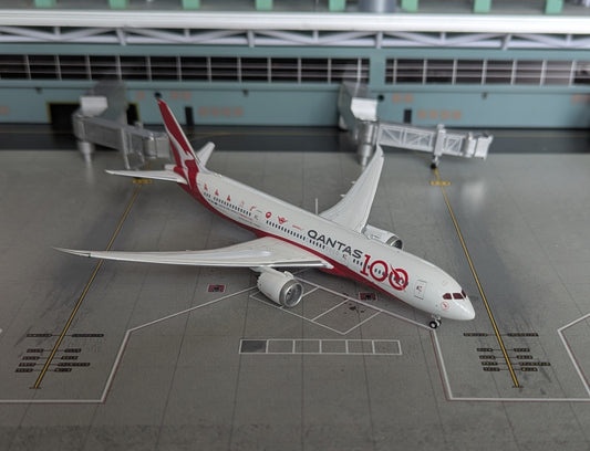 1:400 Qantas B787-9 Dreamliner “100 Years” Gemini Jets