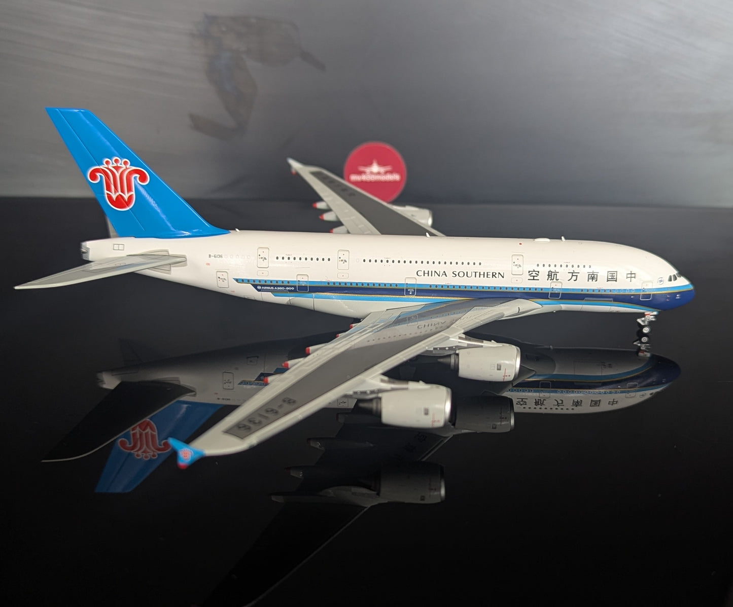 1:400 China Southern Airlines A380-800 B-6136 HX Models