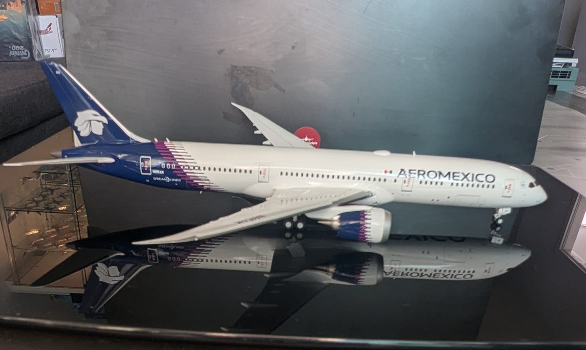 1:200 Aeromexico B787-9 Dreamliner Gemini200
