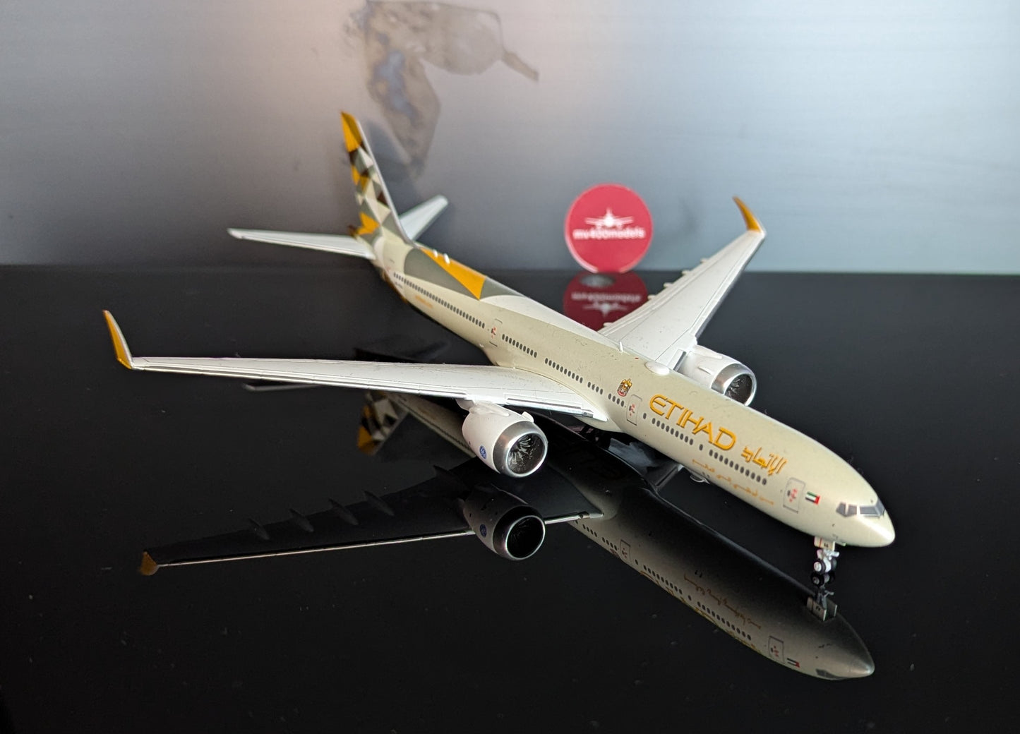 1:400 Etihad Airways B777-9 Gemini Jets
