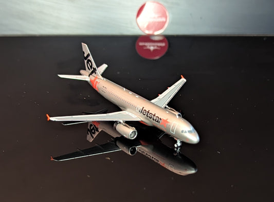 1:400 JetStar A320-200  NG Models