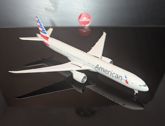 1:400 American Airlines B777-300ER N722AN Gemini Jets