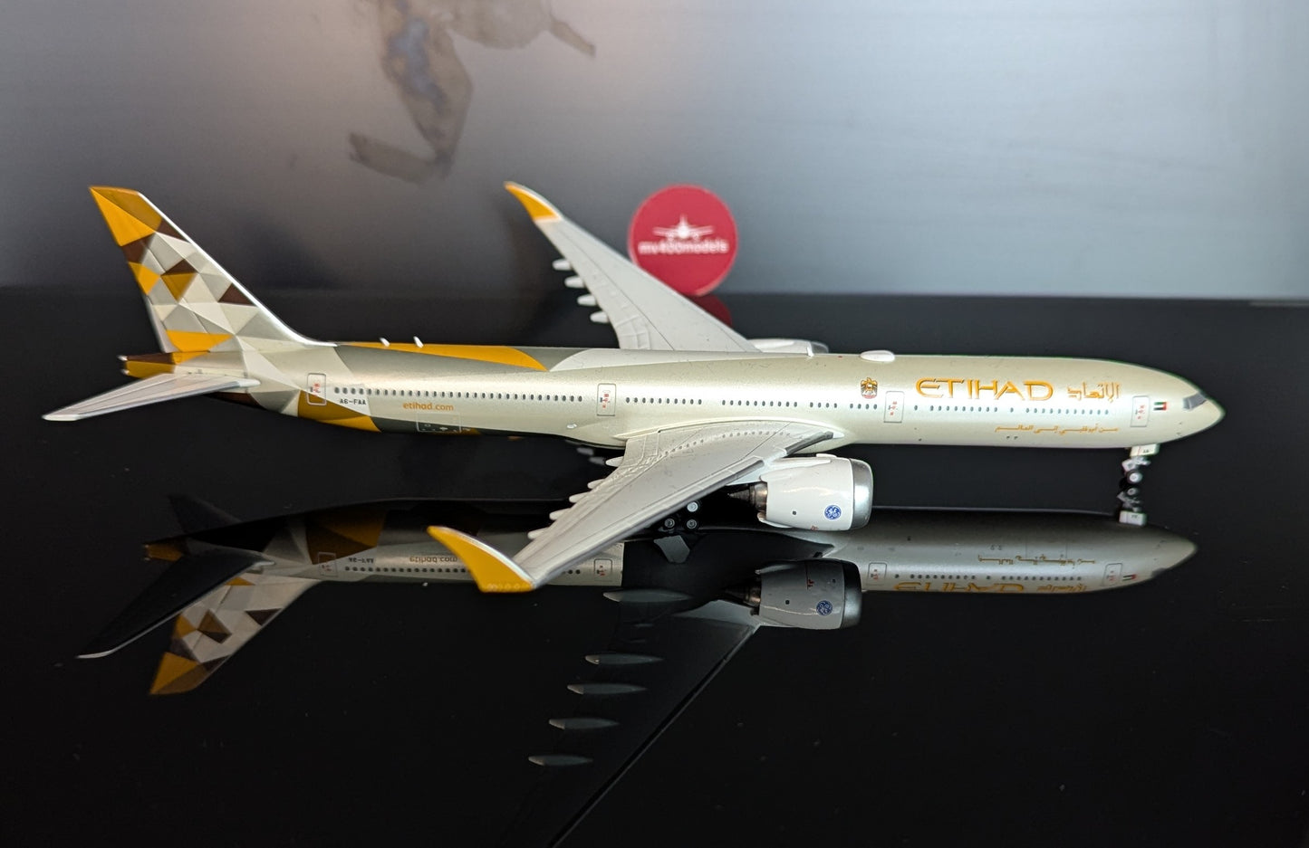 1:400 Etihad Airways B777-9 Gemini Jets