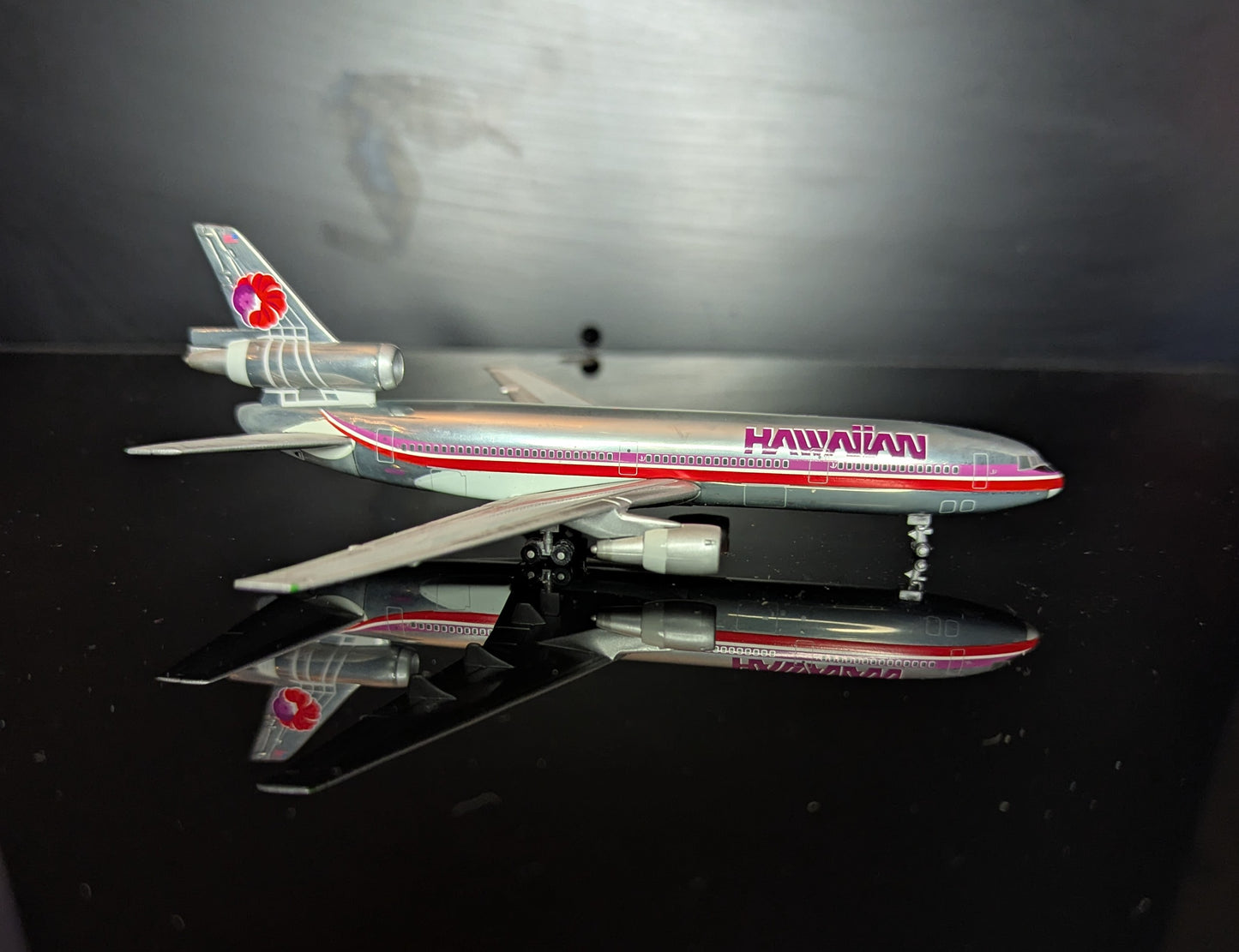 1:400 Hawaiian Airlines DC-10-30 Gemini Jets