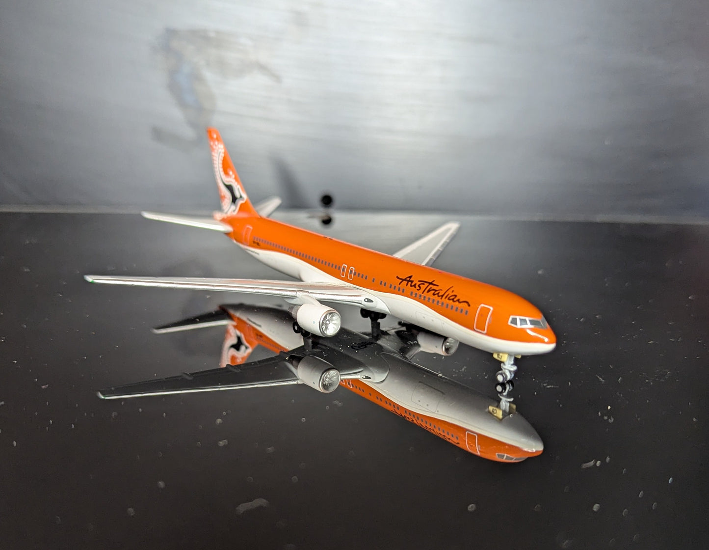 1:400 Australian B767-300 Gemini Jets