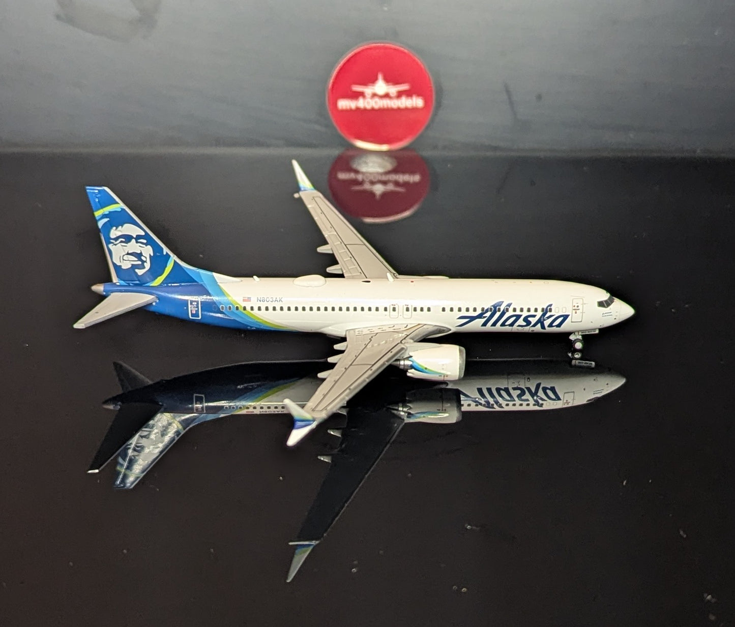 1:400 Alaska Airlines B737 Max 8 Gemini Jets