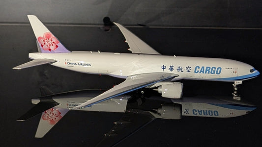 1:400 China Airlines Cargo B777-200F Phoenix Models