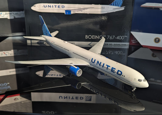 1:200 United Airlines B767-400ER Gemini200