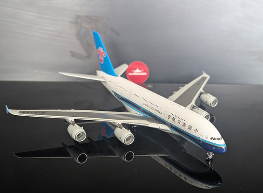 1:400 China Southern Airlines A380-800 B-6138 HX Models
