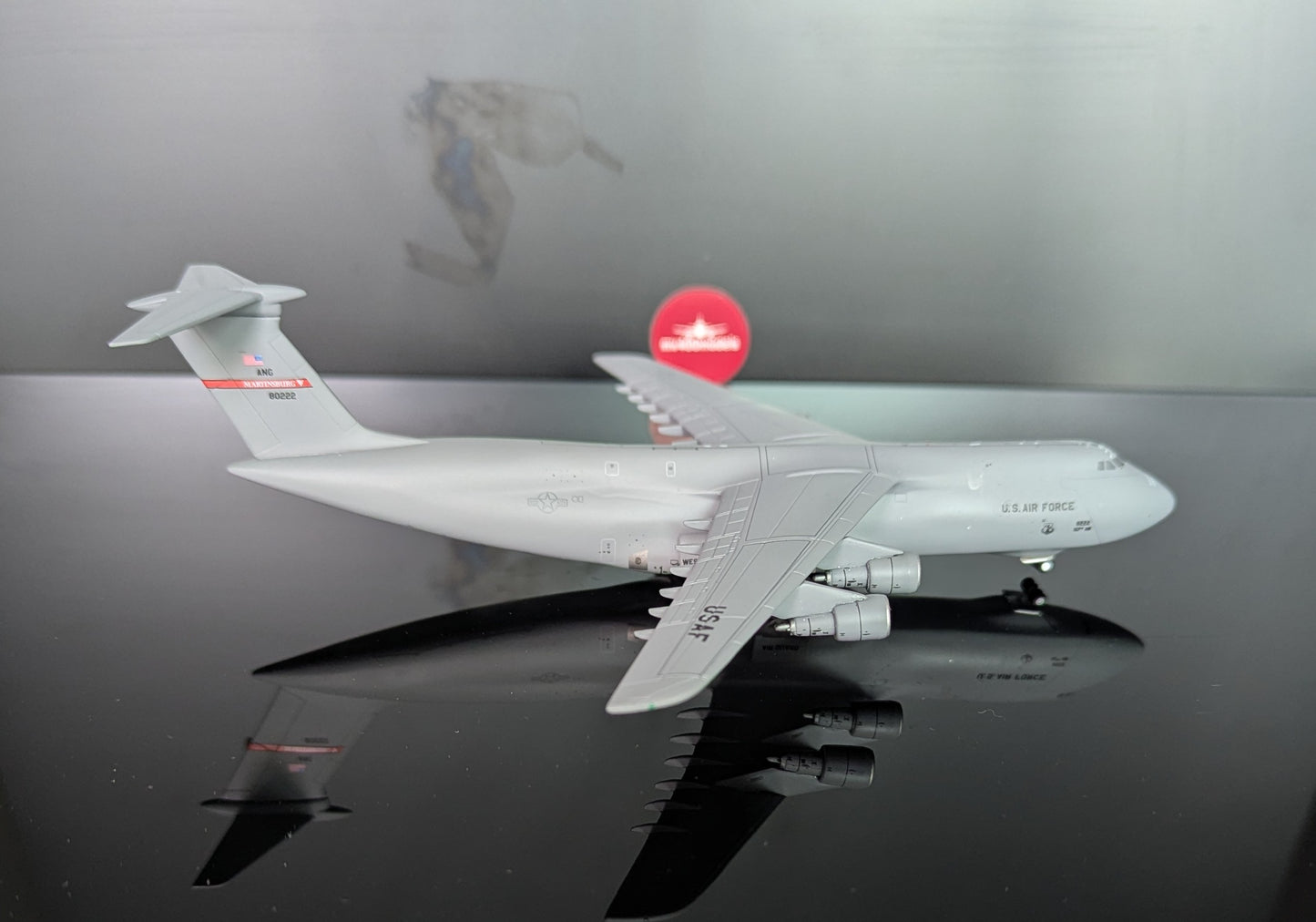 1:400 U.S. Air Force C-5M Super Galaxy "Martinsburg" Gemini Macs
