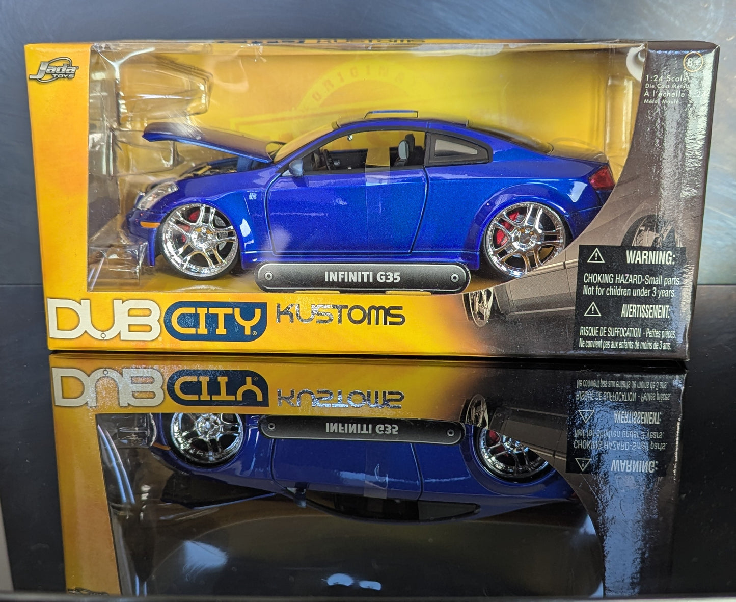 1/24 2003 Infiniti G35 "DUB City" Jada Toys -Diecast Model Car