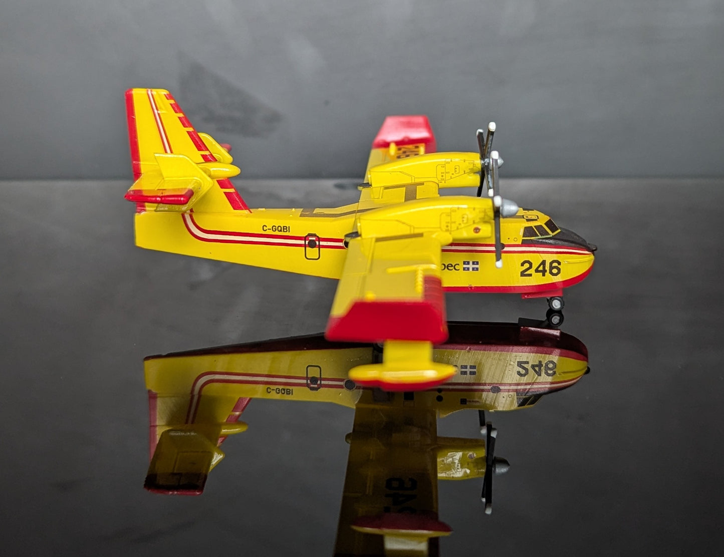 1:200 Quebec Government CL-415 3D Design Deck