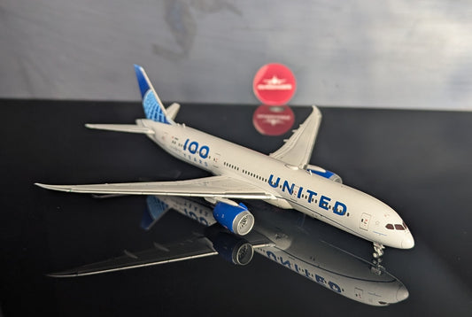 1:400 United Airlines B787-9 Dreamliner “100th Anniversary”  Gemini Jets