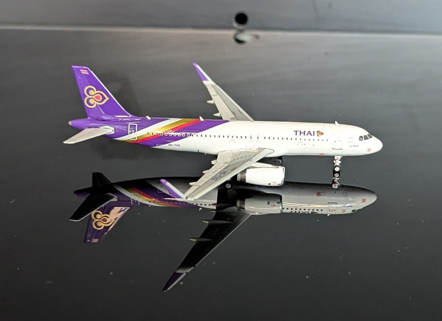 1:400 Thai Airways A320 Phoenix Models