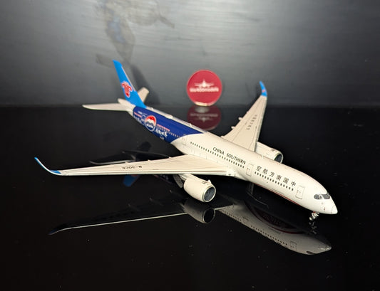 1:400 China Southern Airlines A350-900 "Moutai" JC Wings