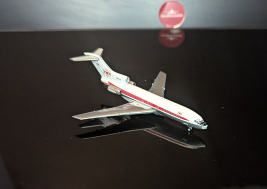 1:400 TWA Trans World Airlines B727-100 N851TW “Twin Globes Livery” Gemini Jets