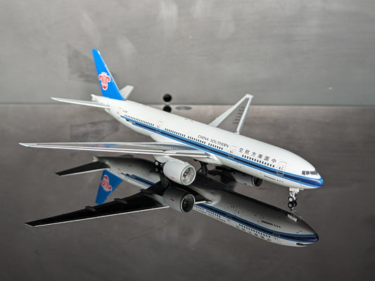 1:400 China Southern Airlines B777-200 B-2051 NG Models