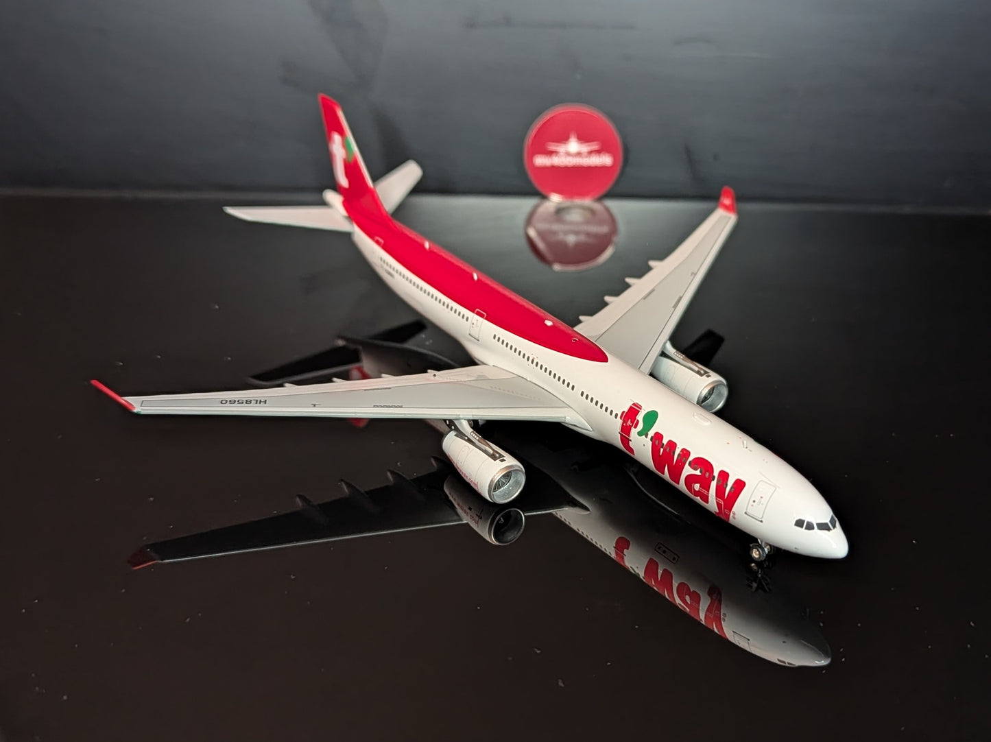 1:400 T’Way Air A330-300 Aviation 400