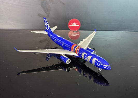 1:400 SAS Scandinavian A330-300 Phoenix Models