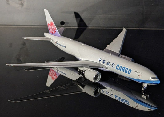 1:400 China Airlines Cargo B777-200F Phoenix Models
