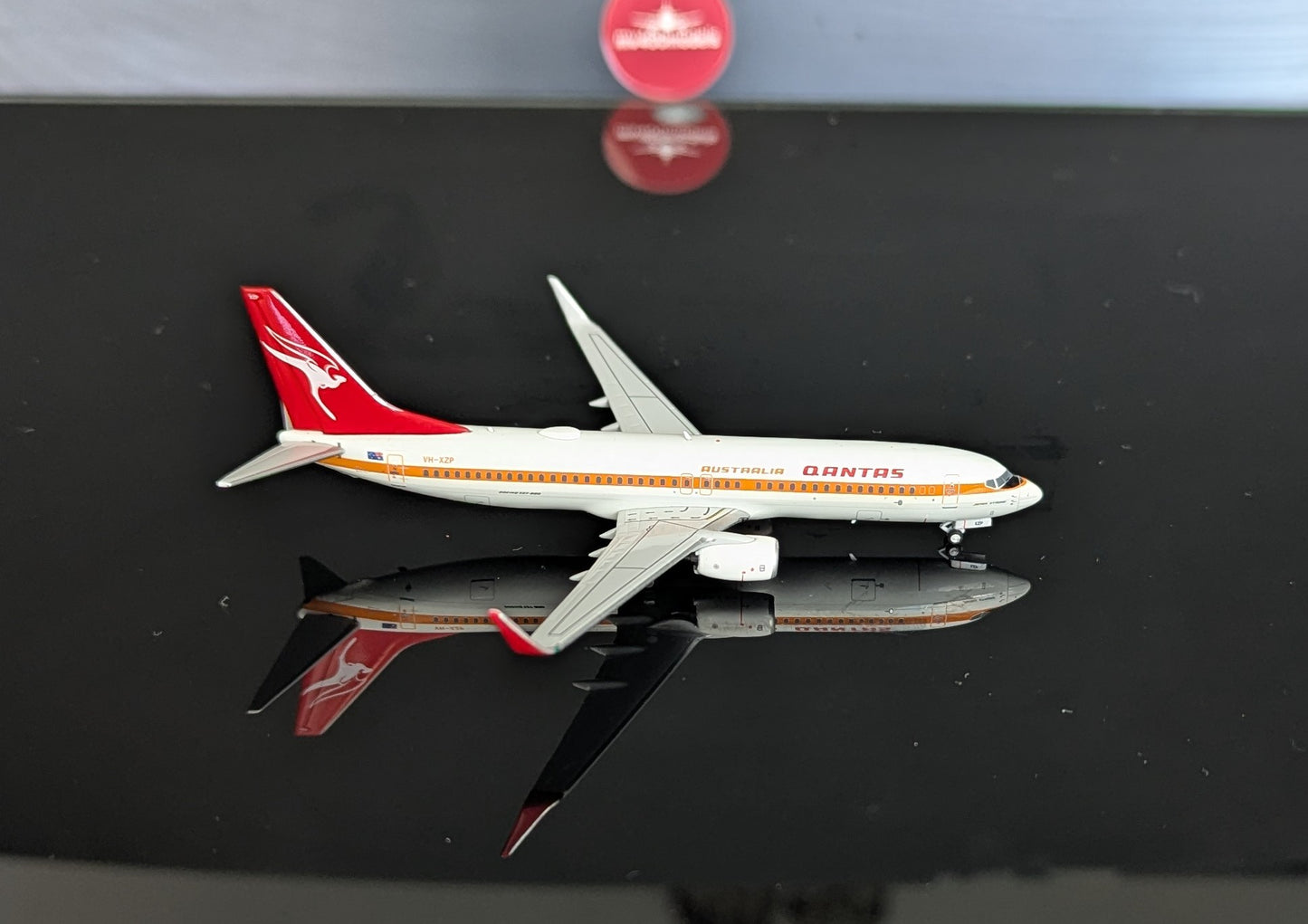 1:400 Qantas B737-800 Retro AeroPolaris