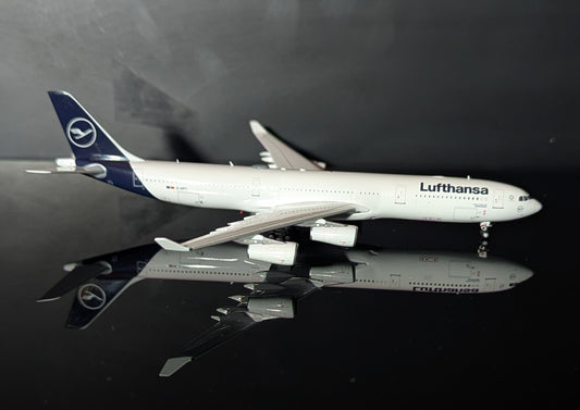 1:400 Lufthansa A340-300 Aviation 400