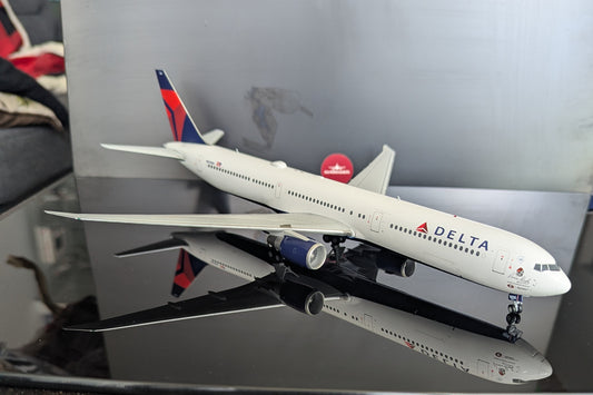 1:200 Delta Air Lines B767-400ER Gemini200