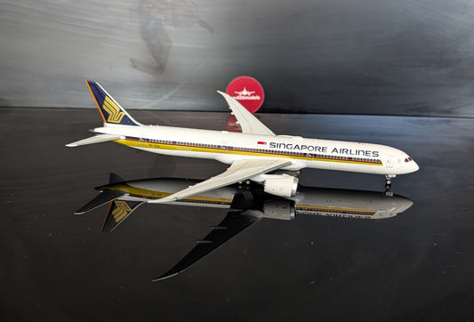 1:400 Singapore Airlines B787-10 Dreamliner Aviation 400