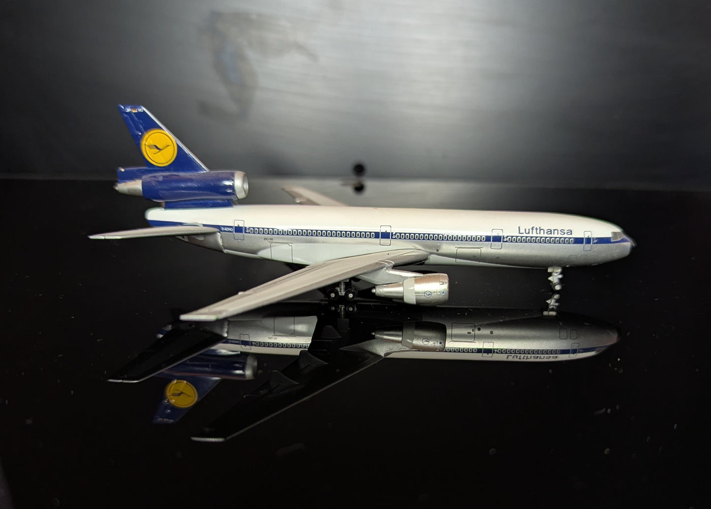 1:400 Lufthansa DC-10-30 Gemini Jets