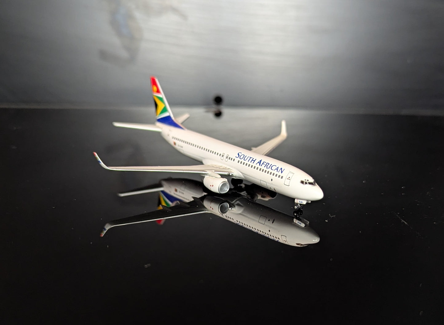 1:400 South African Airlines B737-800 Dragon Wings