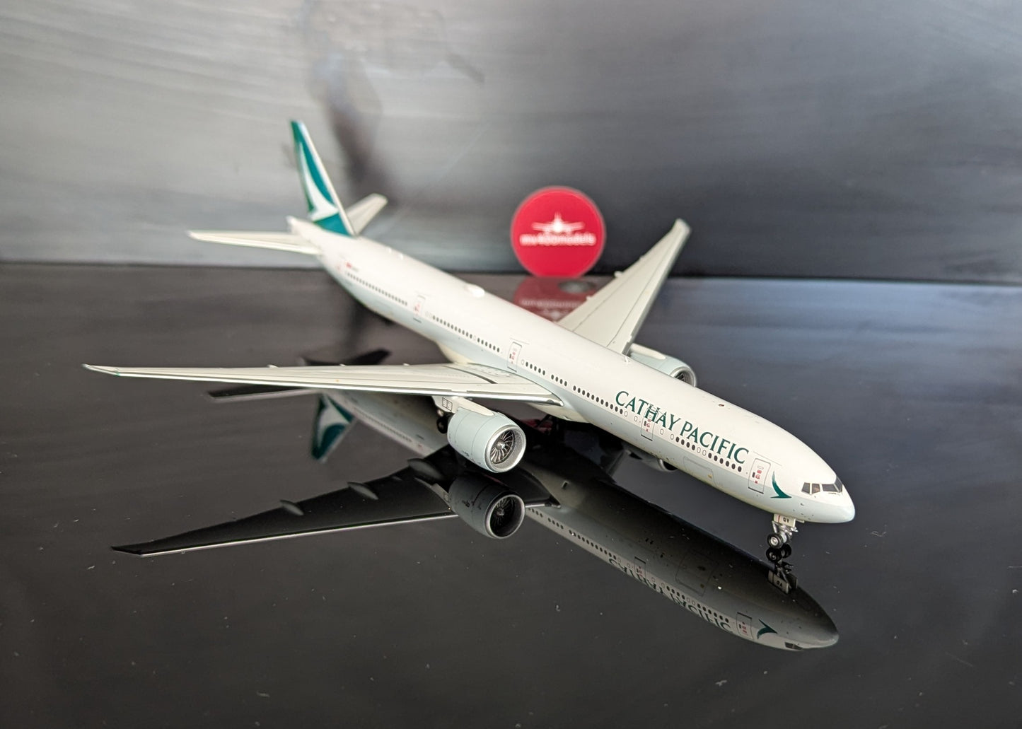 1:400 Cathay Pacific B777-300ER B-KQV Aviation 400